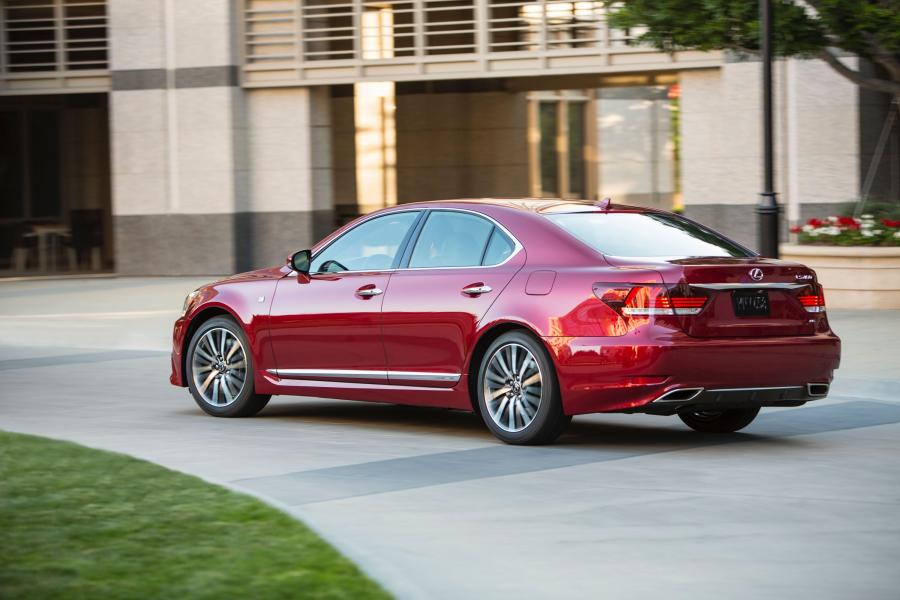  Lexus LS460 F-Sport 2013 года  (фото 20 из 47)